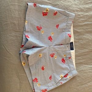 Old navy everyday shorts